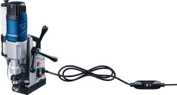 Bosch Professional perceuse magnétique GBM 50-2 (1 200 W, Ø de perçage maxi 50 mm, dans coffret)