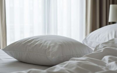 Voici comment redonner leur blancheur éclatante à des oreillers jaunis par le temps, la technique est bluffante de simplicité