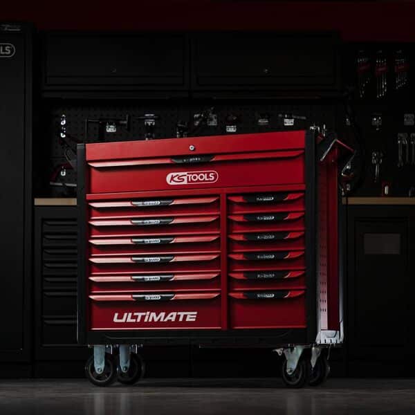 KS TOOLS - 809.0013 - Servante d'atelier Vide Ultimate 13 tiroirs - Caisse à Outil - Couleur Rouge -Plateau INOX - Porte flacons