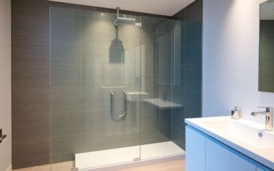 Remplacer une baignoire par une douche : guide et conseils pratiques