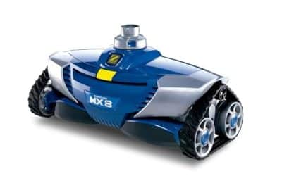 Test du robot de piscine Zodiac MX8 : efficacité hydraulique pour piscines