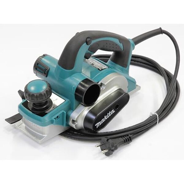 Découvrez notre test détaillé du rabot Makita KP0810J 82 mm : performances, caractéristiques et avis d'utilisation pour bien choisir votre outil. 