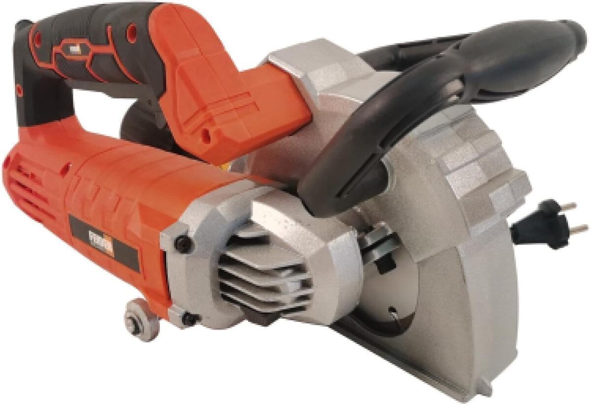 Test de la rainureuse Feider FFR1600 : moteur puissant de 1600 W