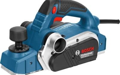 Test du rabot Bosch GHO 26-82 D : puissance 710 W avec accessoires