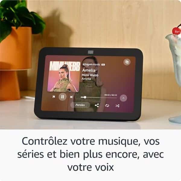 Découvrez notre test complet de l'Echo Show 8 anthracite avec prise connectée Tapo Matter : fonctionnalités, performances et compatibilité Matter analysées en détail.