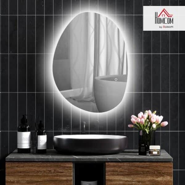 Découvrez notre avis détaillé sur le miroir lumineux HOMCOM LED 80 x 60 cm anti-buée : caractéristiques, avantages et performances pour votre salle de bain.