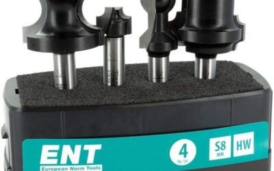 Test des fraises HW 8 mm pour rails en bois : efficacité tranchante